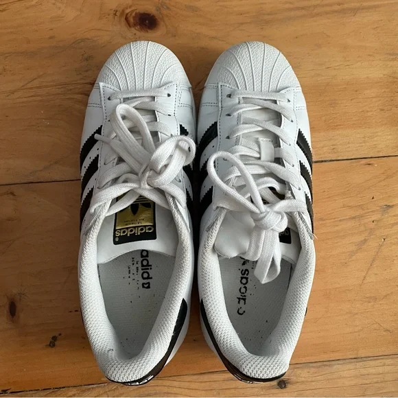 Adidas Original Superstar White Leather Three Stripe Sneakers Black Women's 6 - Picture 2 of 11